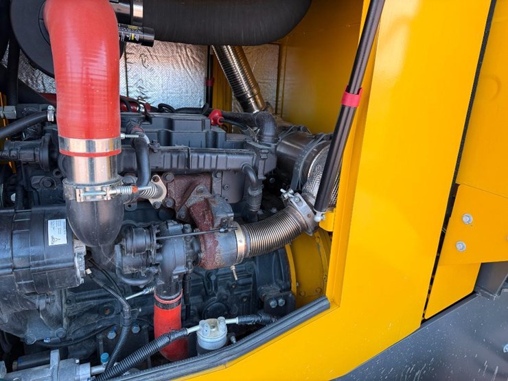 2022-sdlg-l918f-image-46