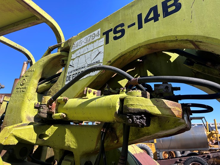 #1001-•-terex-ts-14b-scraper-image-50