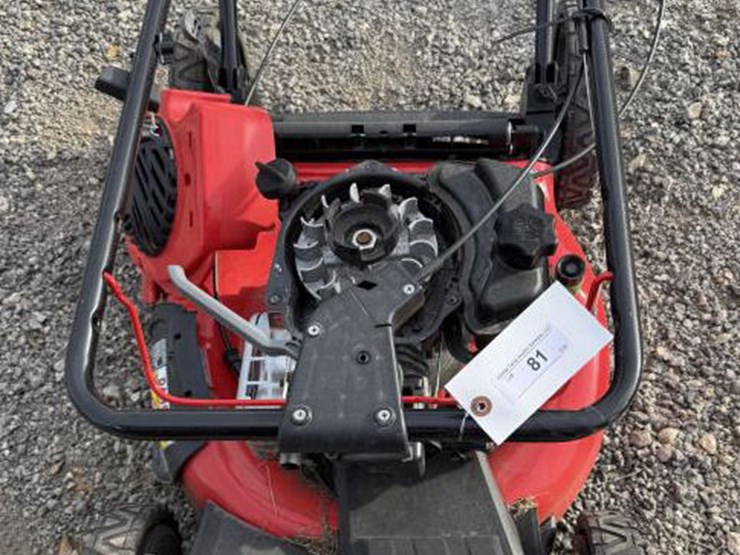 #81-•-craftsman-m215-140cc-fwd-self-propelled-mower-image-2