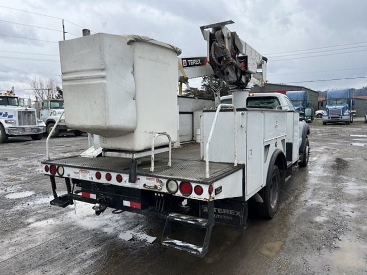 2012-ford-f550-image-4