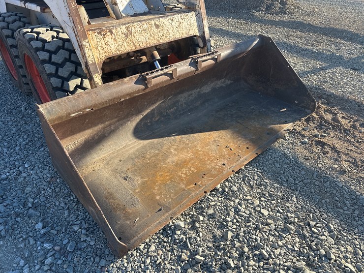 bobcat-742b-image-14