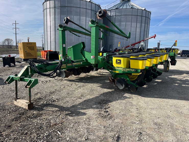 john-deere-1770-image-3