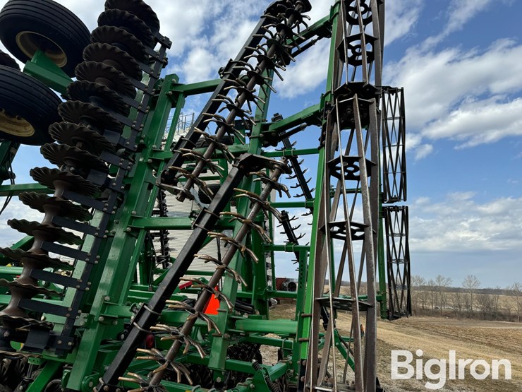 great-plains-3000tm-image-19