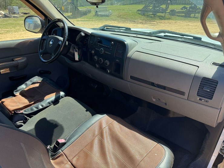 2008-chevrolet-silverado-1500-image-12