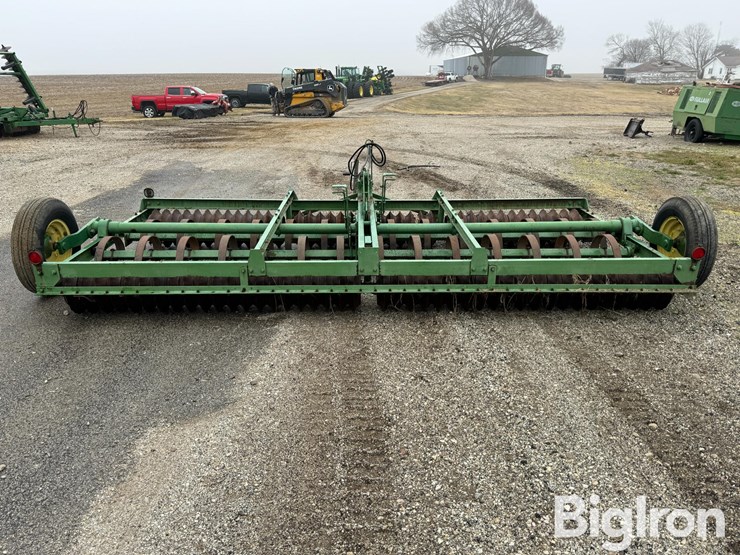 john-deere-14-image-6