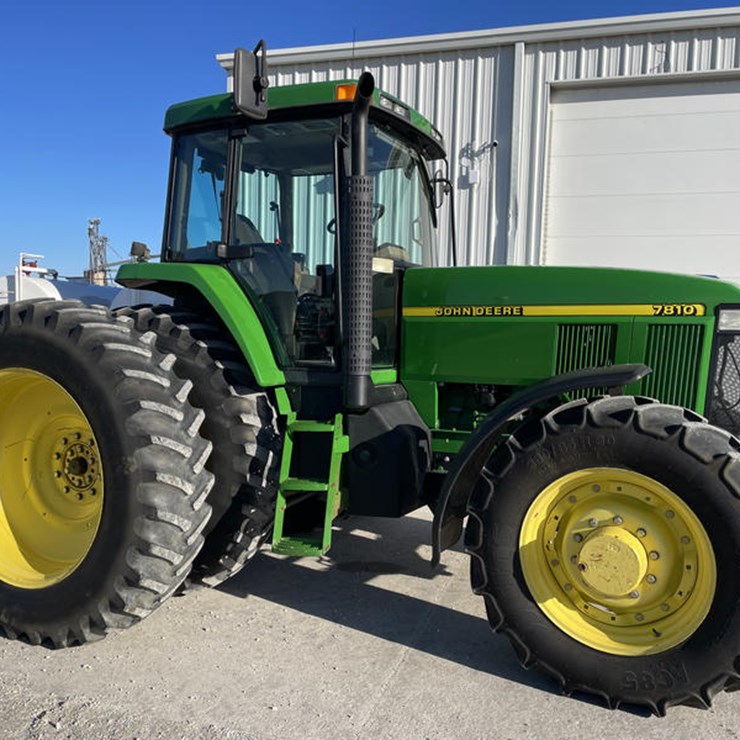 1997 JOHN DEERE 7810
