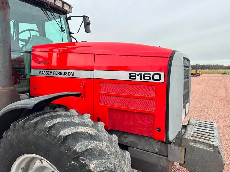 massey-ferguson-8160-image-31