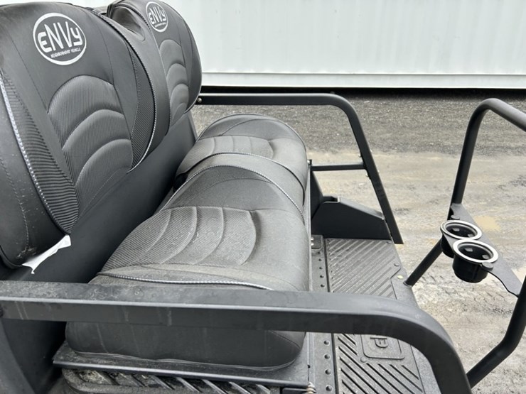 2024-envy-nv4-electric-golf-cart-image-20