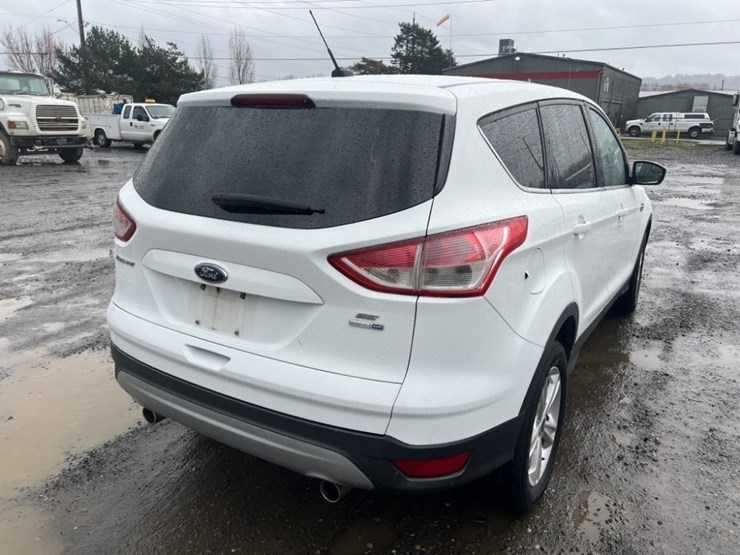 2013-ford-escape-image-4