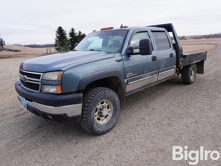 2007-chevrolet-silverado-2500-image-1