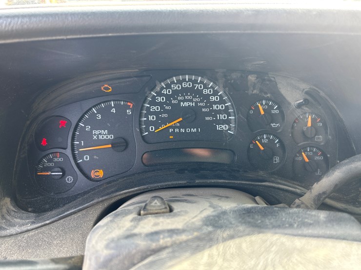 2006-chevrolet-2500-image-52