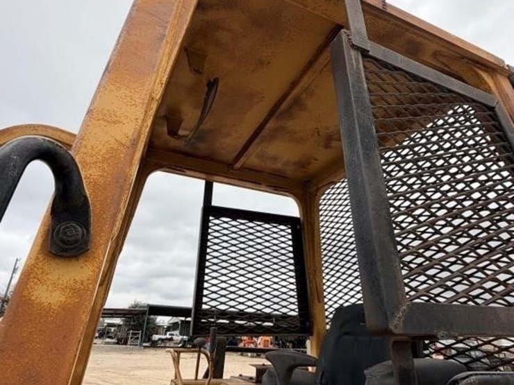 caterpillar-d3c-image-19