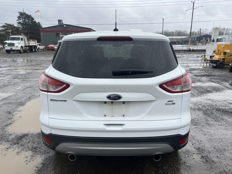 2013-ford-escape-image-5