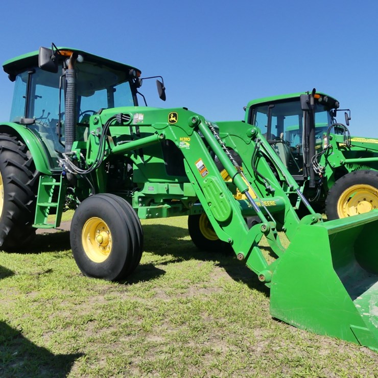 JOHN DEERE 6105D