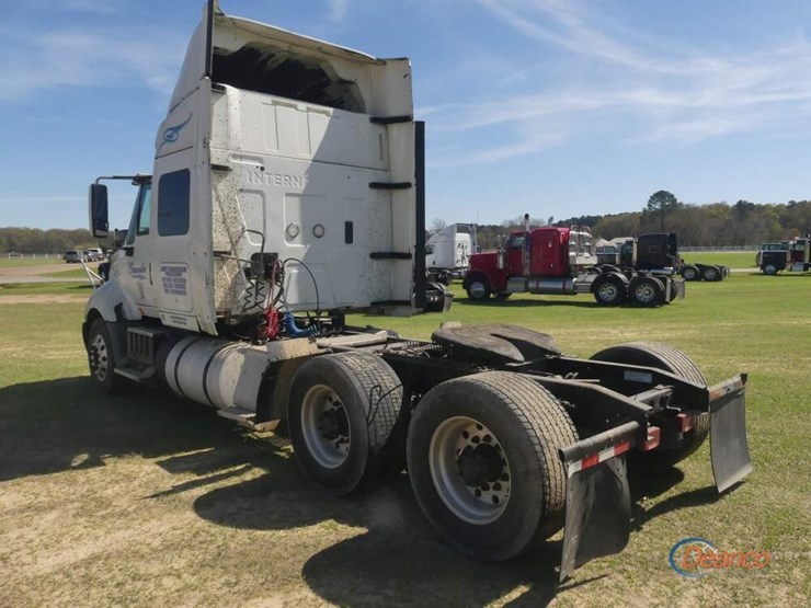 2015-international-prostar-image-3