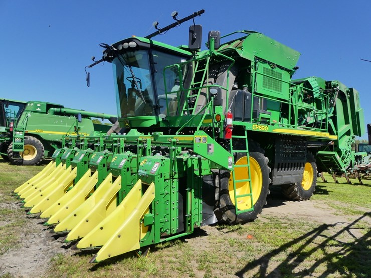 john-deere-cp690-image-1