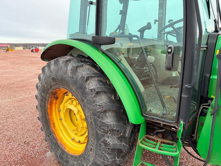 john-deere-5425-image-19