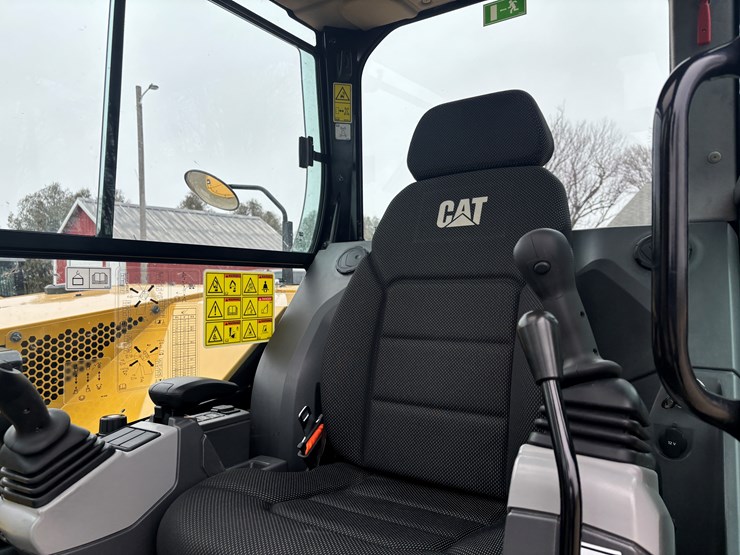 2023-caterpillar-308-image-31