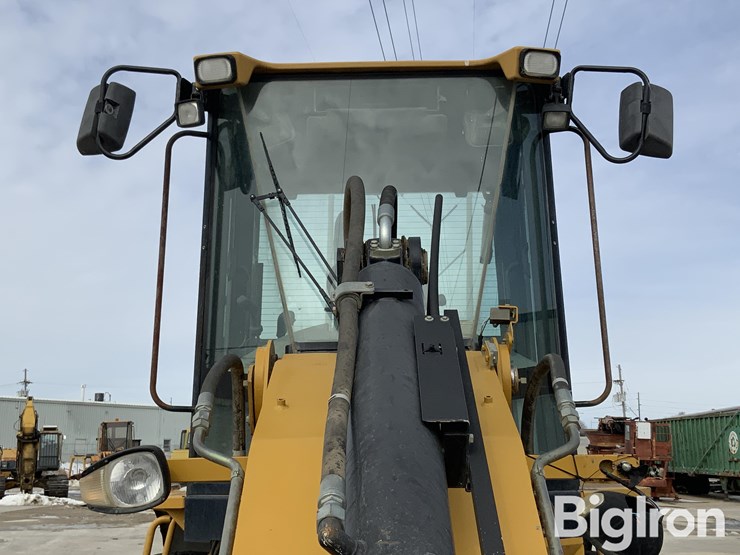 2006-caterpillar-930g-image-14