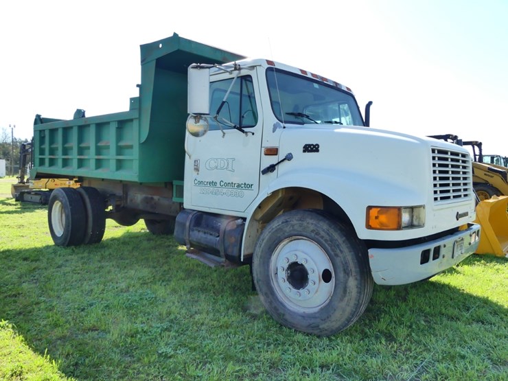 1996-international-4700-image-2