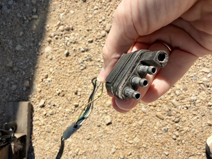 l3---1983-basstracker-boat-image-4