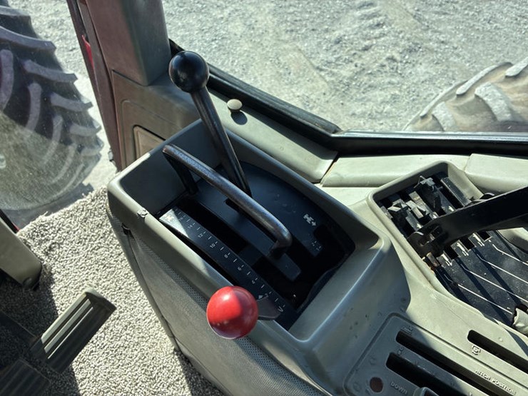 1989-case-ih-7140-image-46