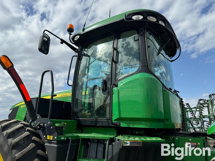 2012-john-deere-9410r-image-13