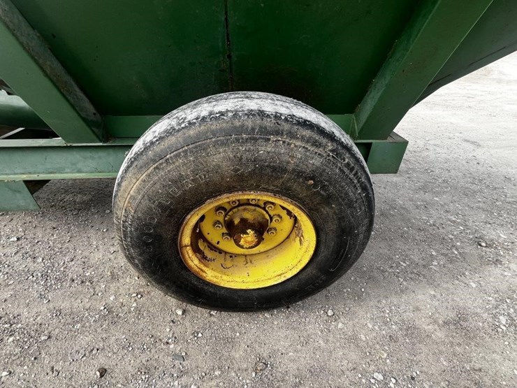 john-deere-1210-image-9