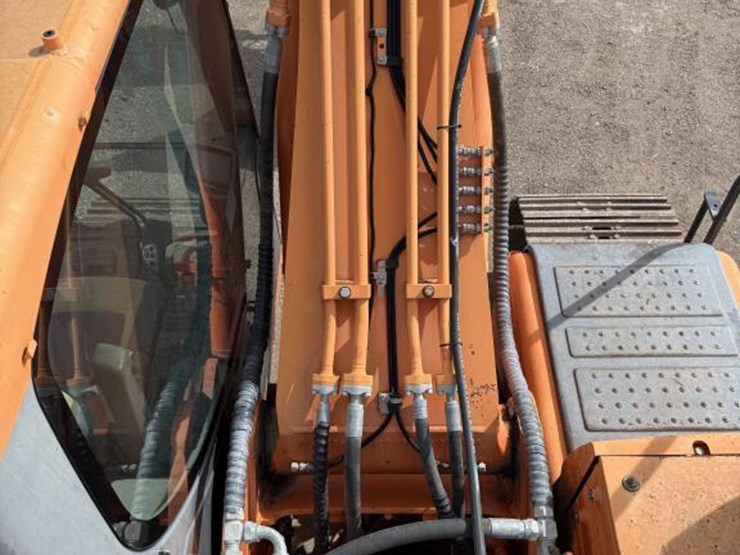 doosan-dx225-lc-3-image-24