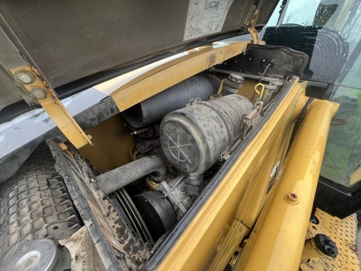 2003-caterpillar-430d-image-29