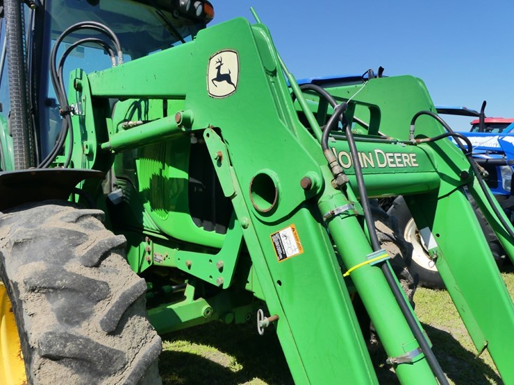 john-deere-6320-image-11