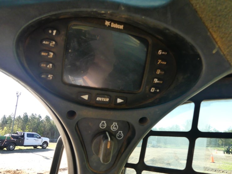 bobcat-t650-image-15