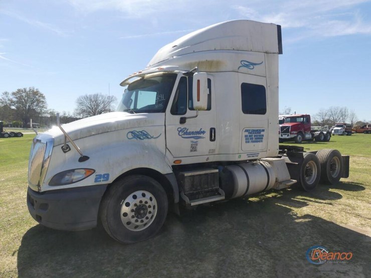 2015-international-prostar-image-23