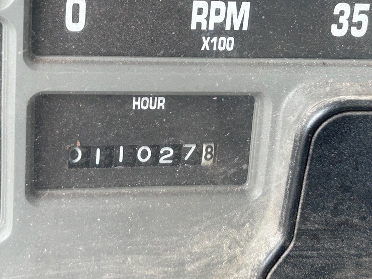 1992-international-4900-image-39