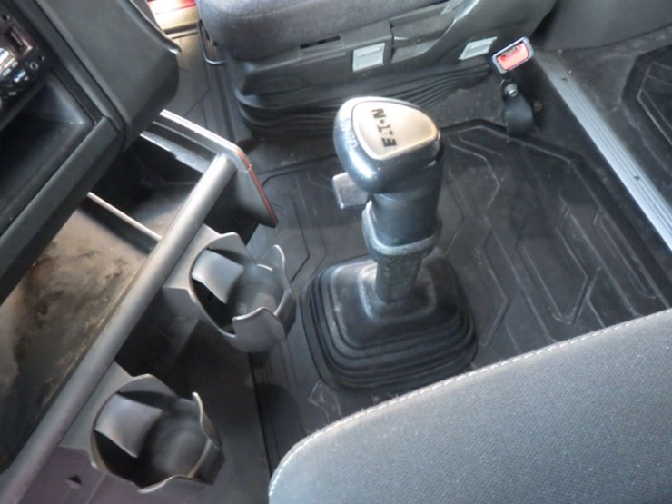 2020-volvo-vnl-760-image-20