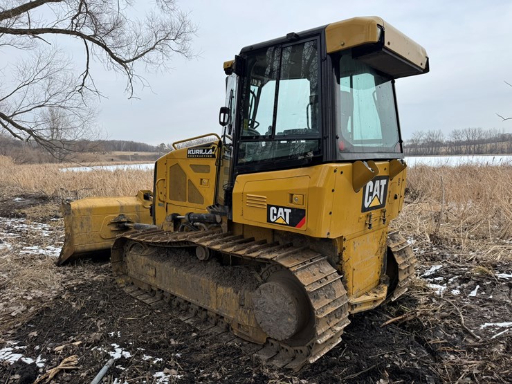 caterpillar-d4k-xl-image-3