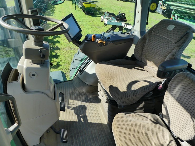 john-deere-8370r-image-12
