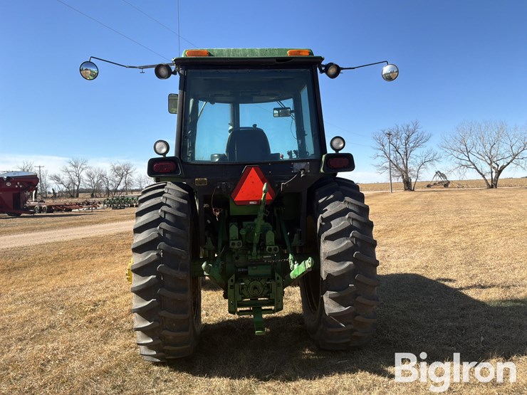 1980-john-deere-4240-image-6