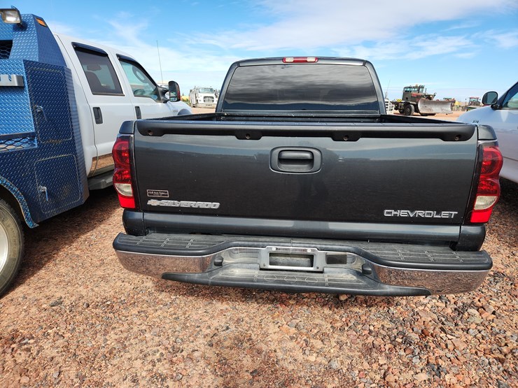 2005-chevrolet-silverado-1500-image-5
