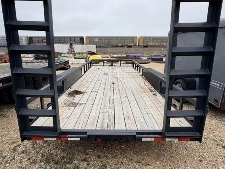 shop-built-trailer-image-11