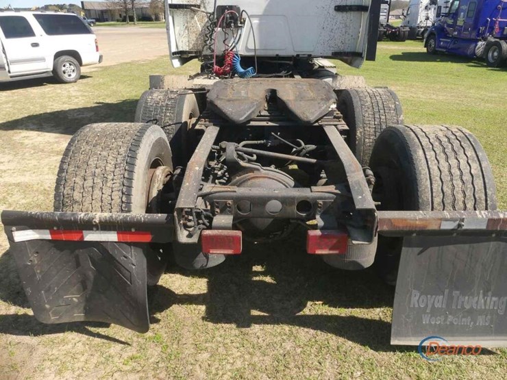 2015-international-prostar-image-6