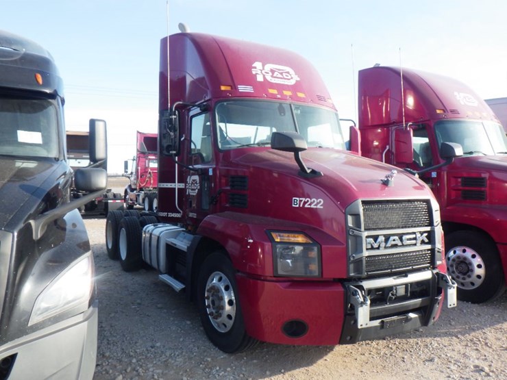 2020-mack-an64t-anthem-image-3