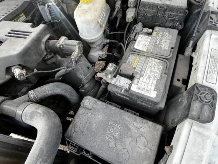 2014-dodge-ram-5500-image-38