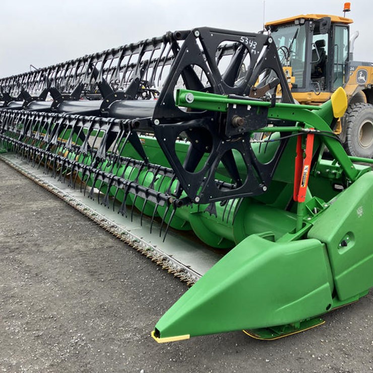 2018 JOHN DEERE 635F