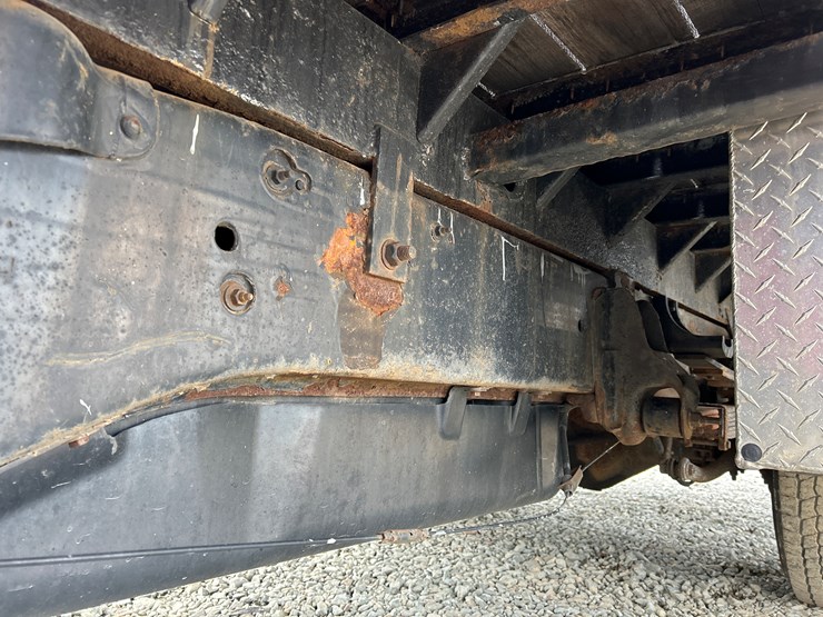 2006-chevrolet-3500-image-32