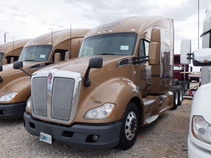 2022-kenworth-t680-image-1