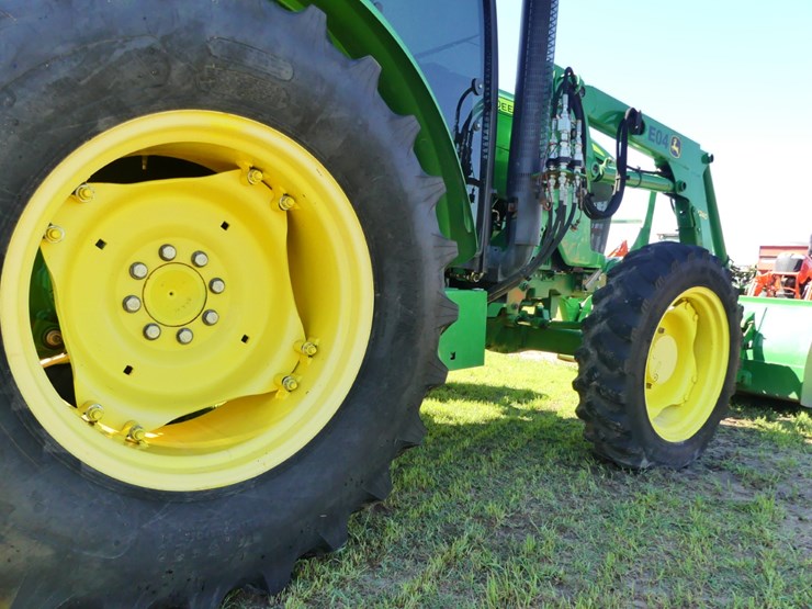 john-deere-5055e-image-8