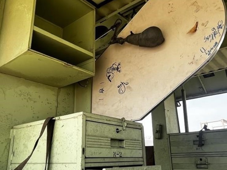 l2---1984-am-general-army-image-38