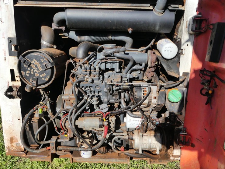 2013-bobcat-t190-image-9