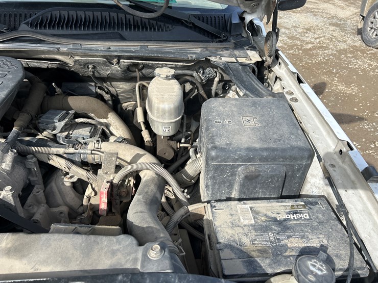 2006-chevrolet-2500-image-35